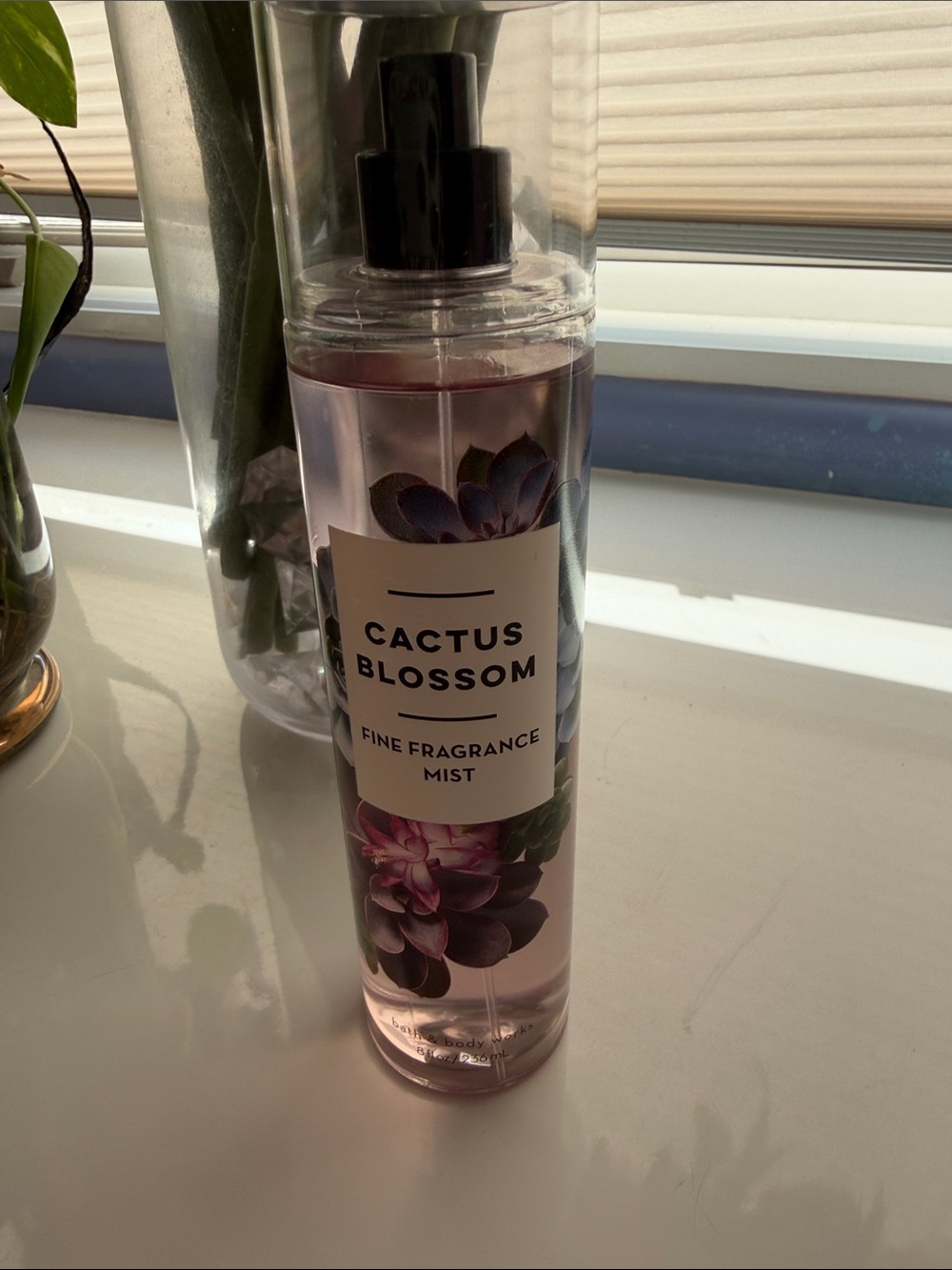 Cactus Blossom Fine Fragrance Mist - Light Pink Floral Scent - Picture 2 of 2